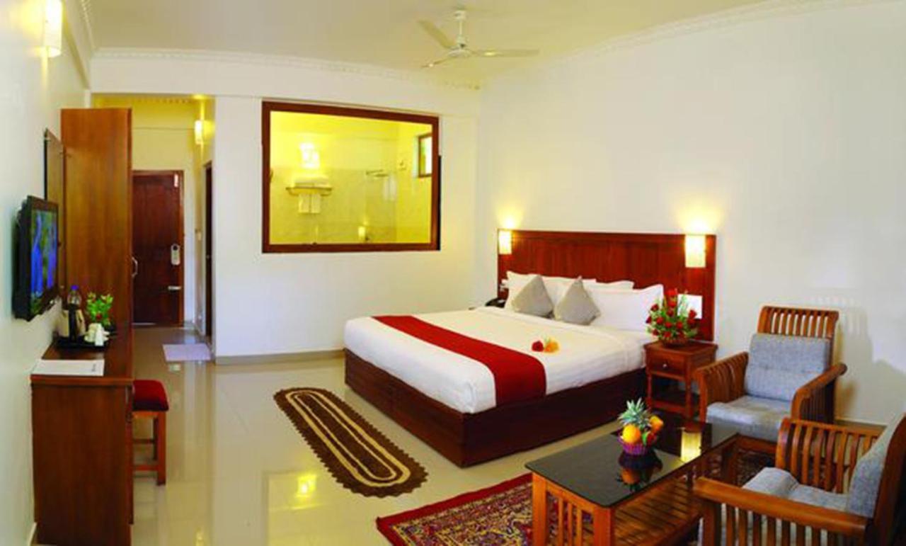 Coffee Routes Hotel Thekkady Exterior photo